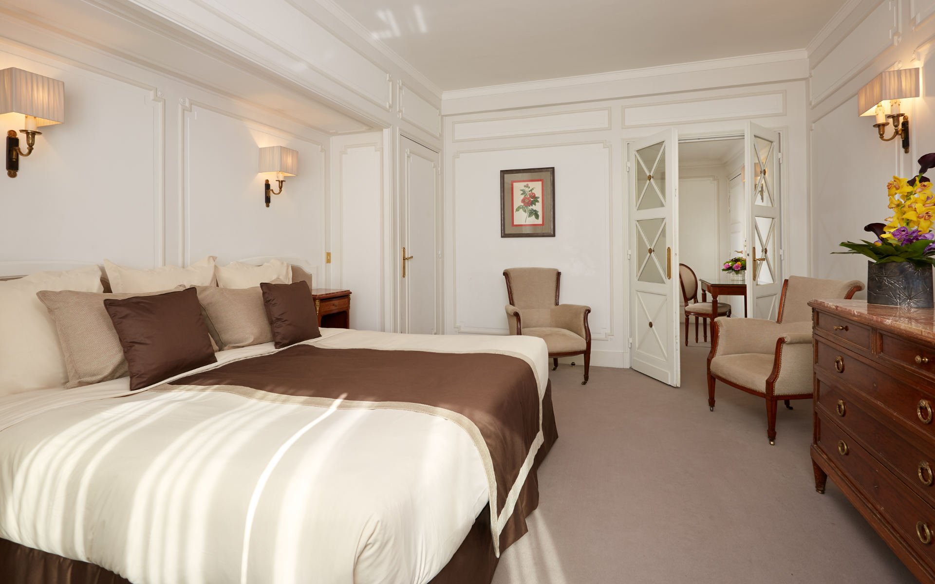 260/Rooms/Superieure/Room_Executive_3_-__Majestic_Hotel-Spa.jpg